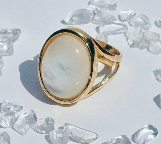 Shell Glow Adjustable Ring - Mother of Pearls LIMITED EDITION