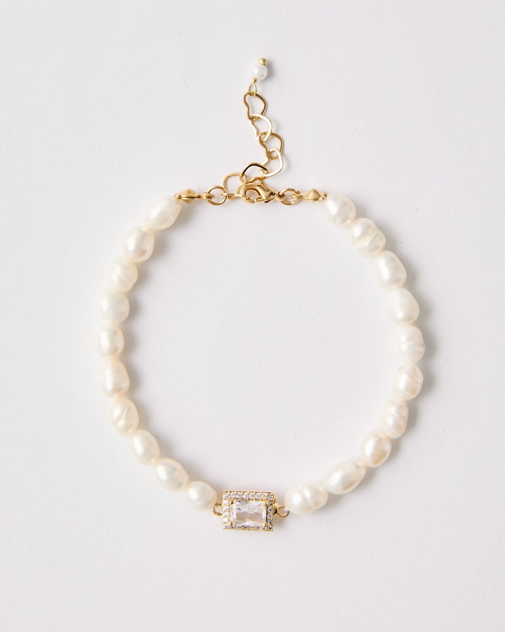 Freshwater Pearl & Baguette Crystal Bracelet – 18k Gold - Plated | Bonita Jewels of Brazil - Bonita Jewels of Brazil