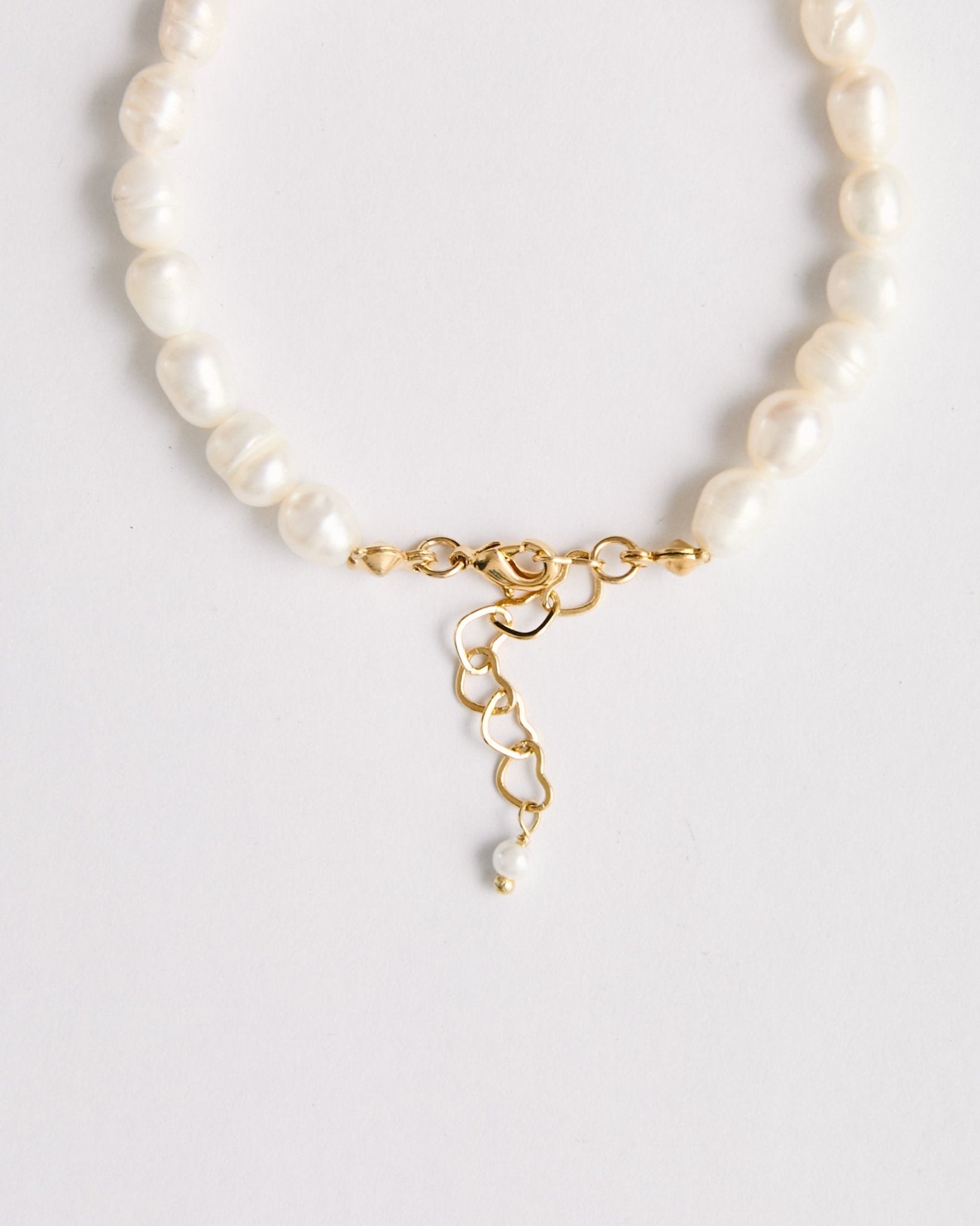 Freshwater Pearl & Baguette Crystal Bracelet – 18k Gold - Plated | Bonita Jewels of Brazil - Bonita Jewels of Brazil